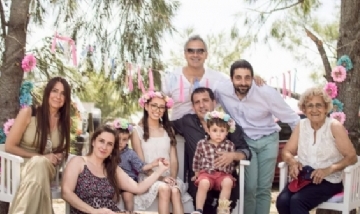 Pao festejando su cumple con la familia y amigos en Los Talas, Catamarca.