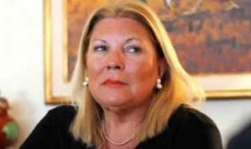 Elisa Carrió apuntó contra Javier Milei: "Una sociedad rota vota a un roto"