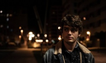 Mikel paseando en la noche de Vitoria-Gasteiz, Pais Vasco, Spain.