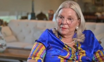 Elisa Carrió, preocupada por las diputadas nacionales: "Nos invadieron los gatos"