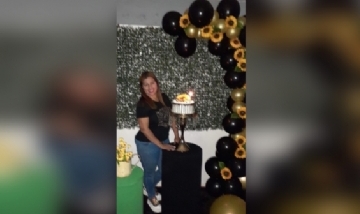 Mariela festejando sus 24 en San Fernando del Valle de Catamarca