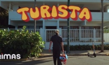 BAD BUNNY - TURiSTA (Video Oficial) | DeBÍ TiRAR MáS FOToS