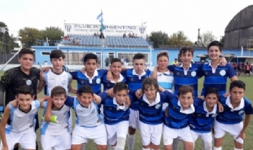 Categoría Sub-13 Club Argentino Rojas. Rojas, Buenos Aires.