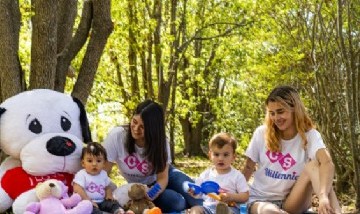 Madres Millennials Mari y Dante . Lucia y Elian