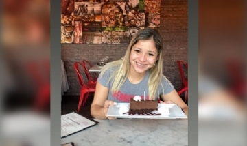 Isabel festejando su cumpleaños en Caracas, Venezuela.