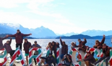 Renata y sus compañeros de promo en Bariloche.