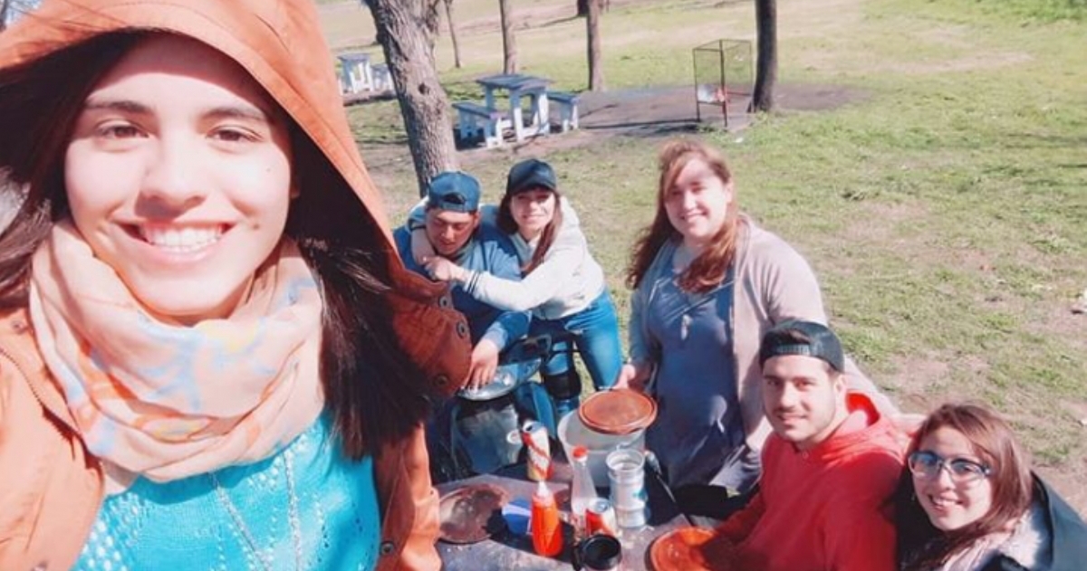 Nati y amigos en el parque. Rojas, Buenos Aires.